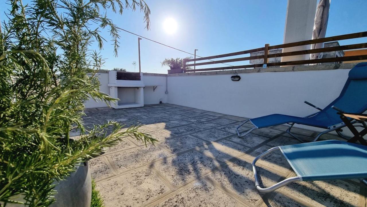 Apartamento La Terrazza Dei Nonni Torre Specchia Ruggeri Exterior foto