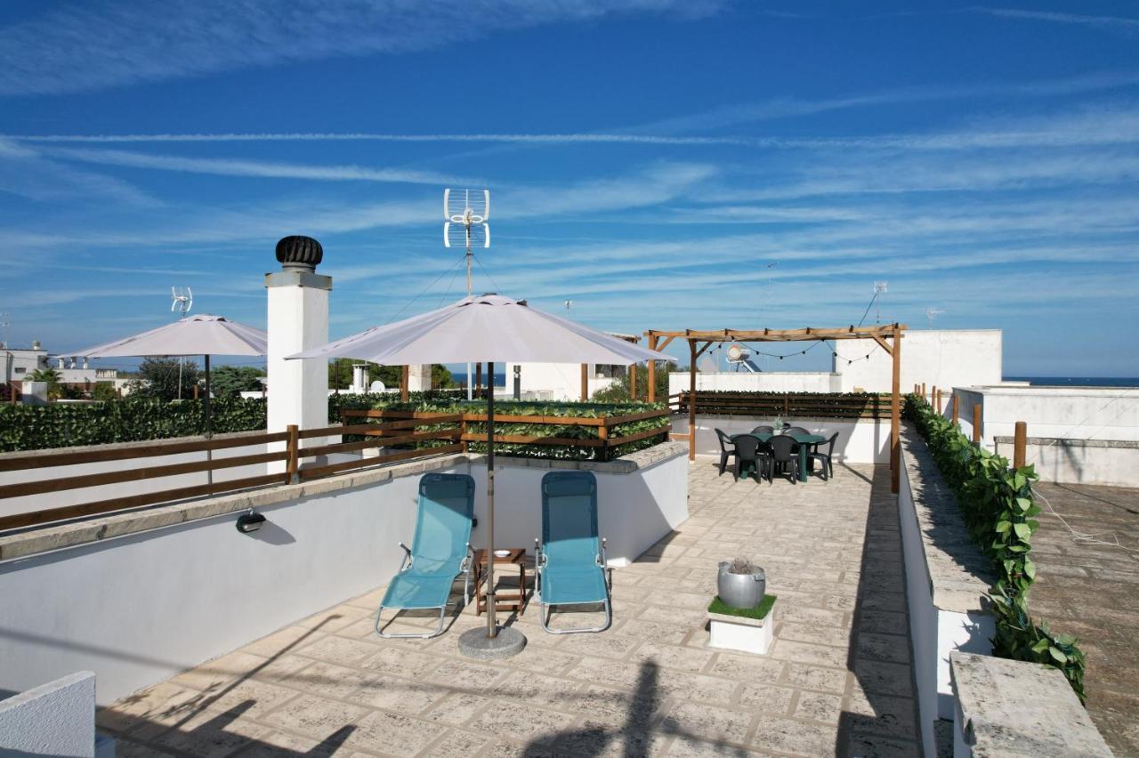 Apartamento La Terrazza Dei Nonni Torre Specchia Ruggeri Exterior foto
